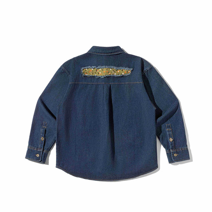 Herr oversize Denim skjortjacka med Slitna Effects och Kamouflage Patchar