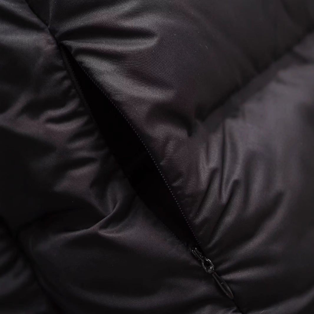 Dam Kort Quiltad Parka med Huva, Vattentät Dragkedja och Ribbed Muddar