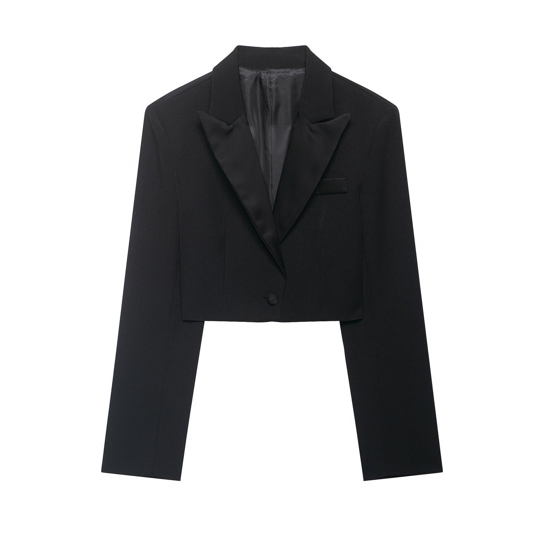 Dam Kort Tuxedo Jacka i Tuxedo Stil med Pointed Satin Lapels