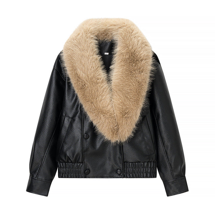 Dam kort aviator-stil jacka in läderlook med extra-stor faux fur krage och metallic dragkedja