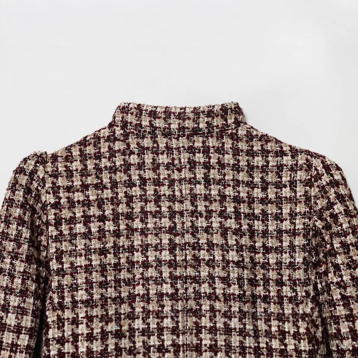 Dam Kort Bouclé Tweedjacka med Stå Krage och Faux Fur Muddar