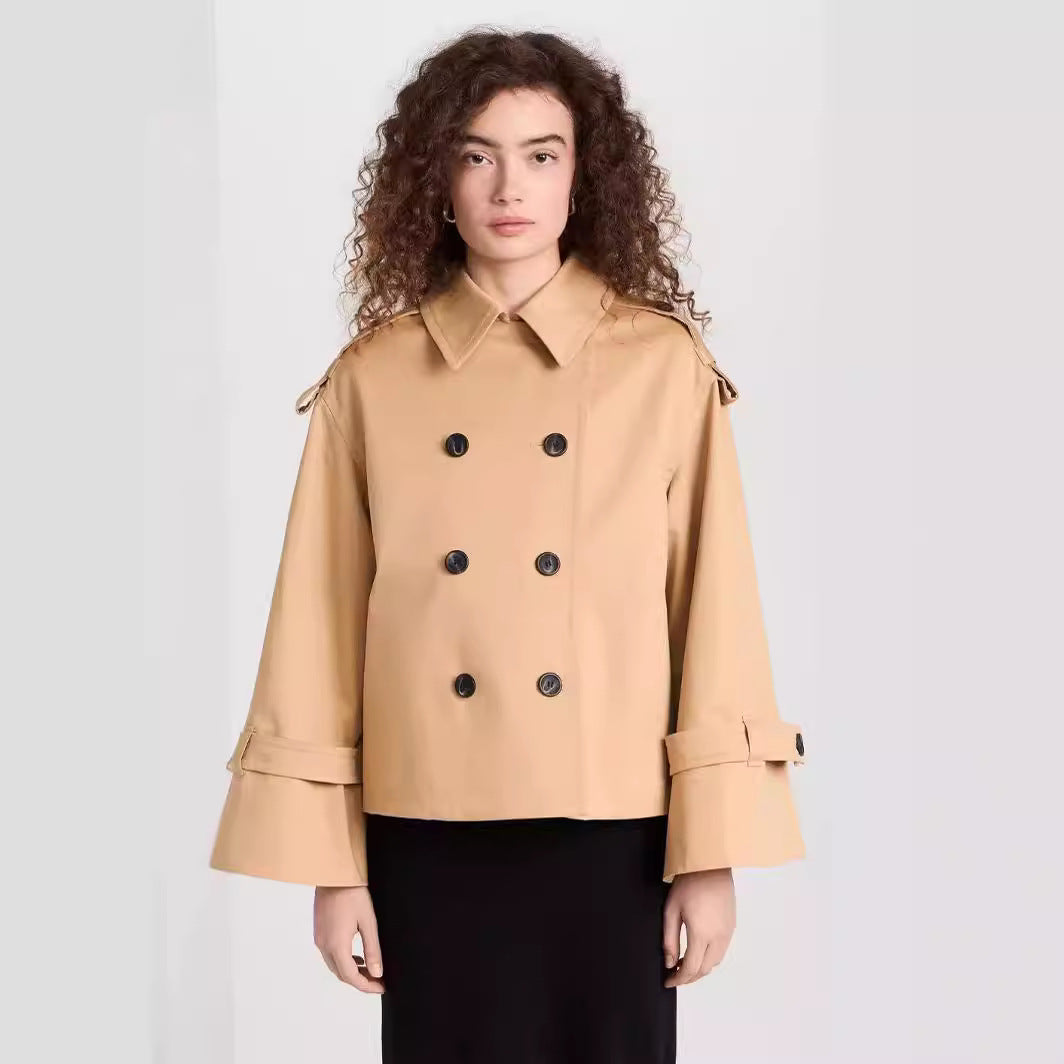 Dam kort Double-Breasted trenchcoat in boxig skärning
