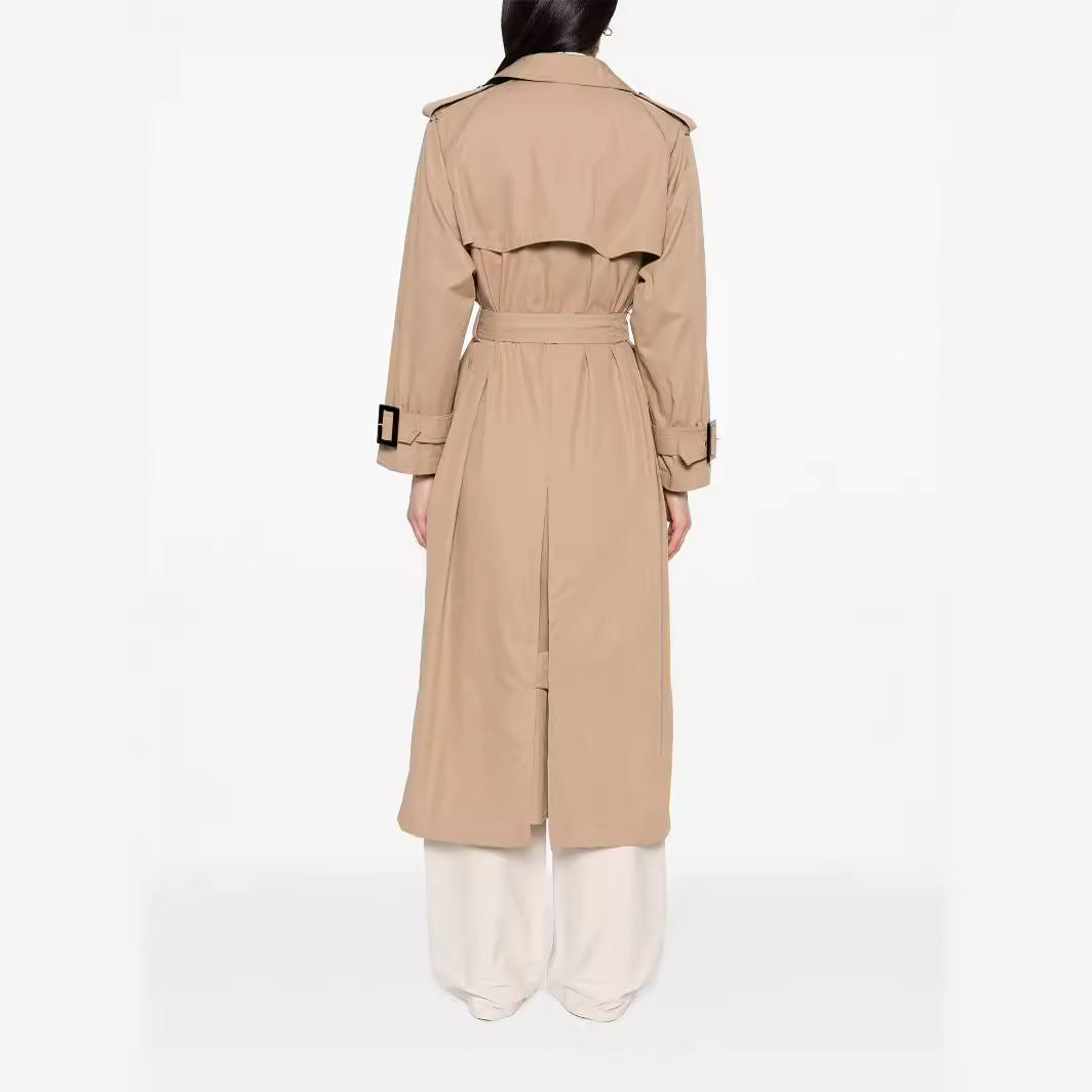 Dam trenchcoat in maxi length med double-breasted knappslå och midjebälte