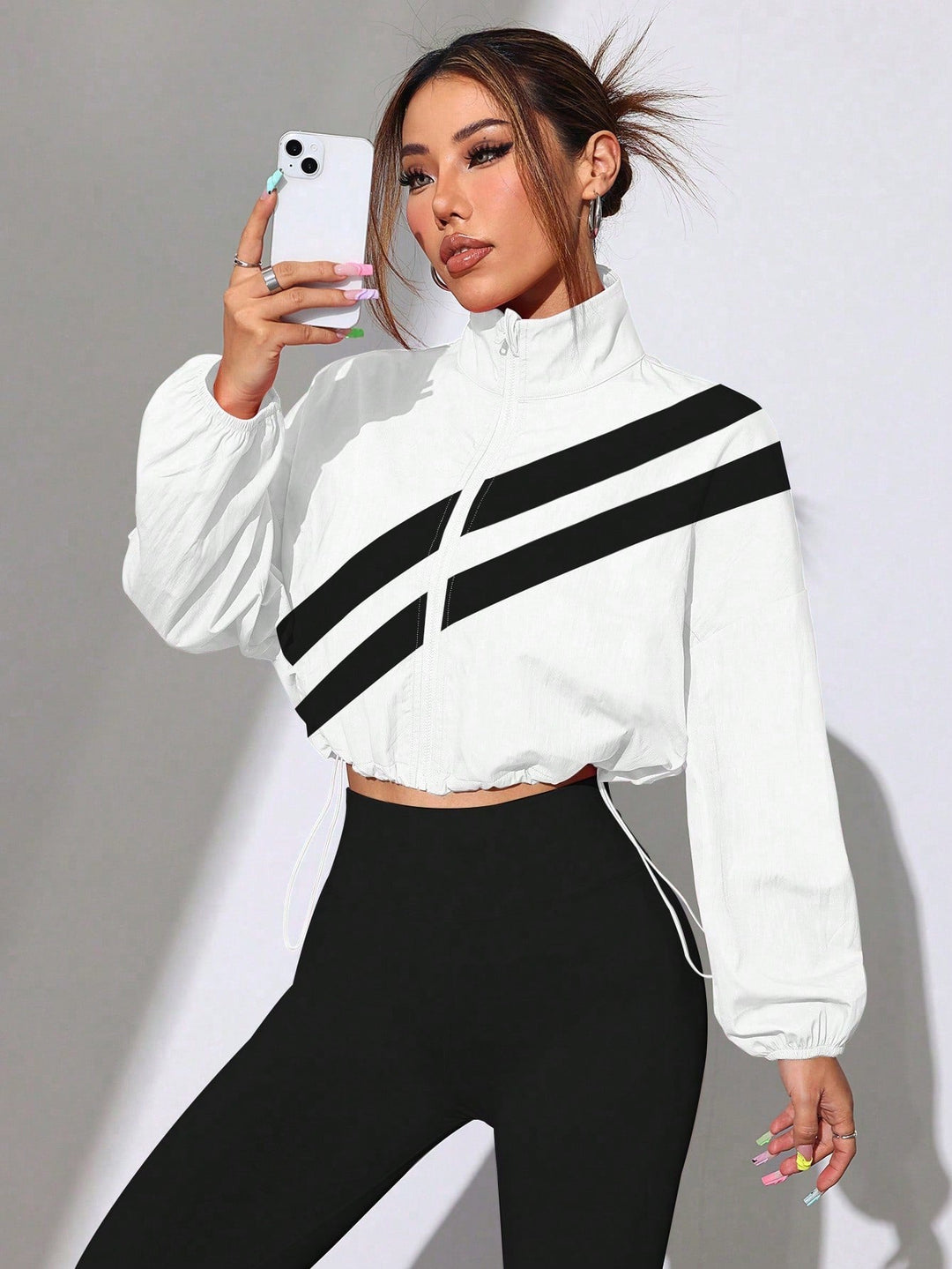 Dam Cropped vindjacka med hög krage och Drawstring
