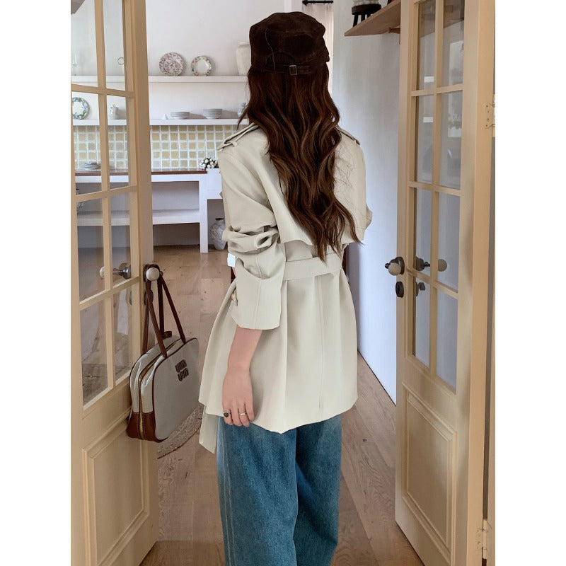Dam kort knytband trenchcoat med A-Line skärning och Dropped Shoulders