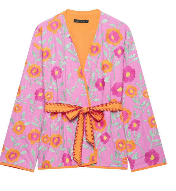 Dam Embroidered Kimono Jacka med Blommig Embroidery, Tie Belt och Contrasting Trimming