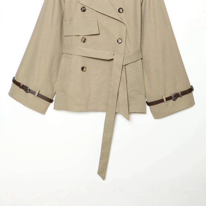 Dam Kort Trench Cape med Fitted Tie Belt