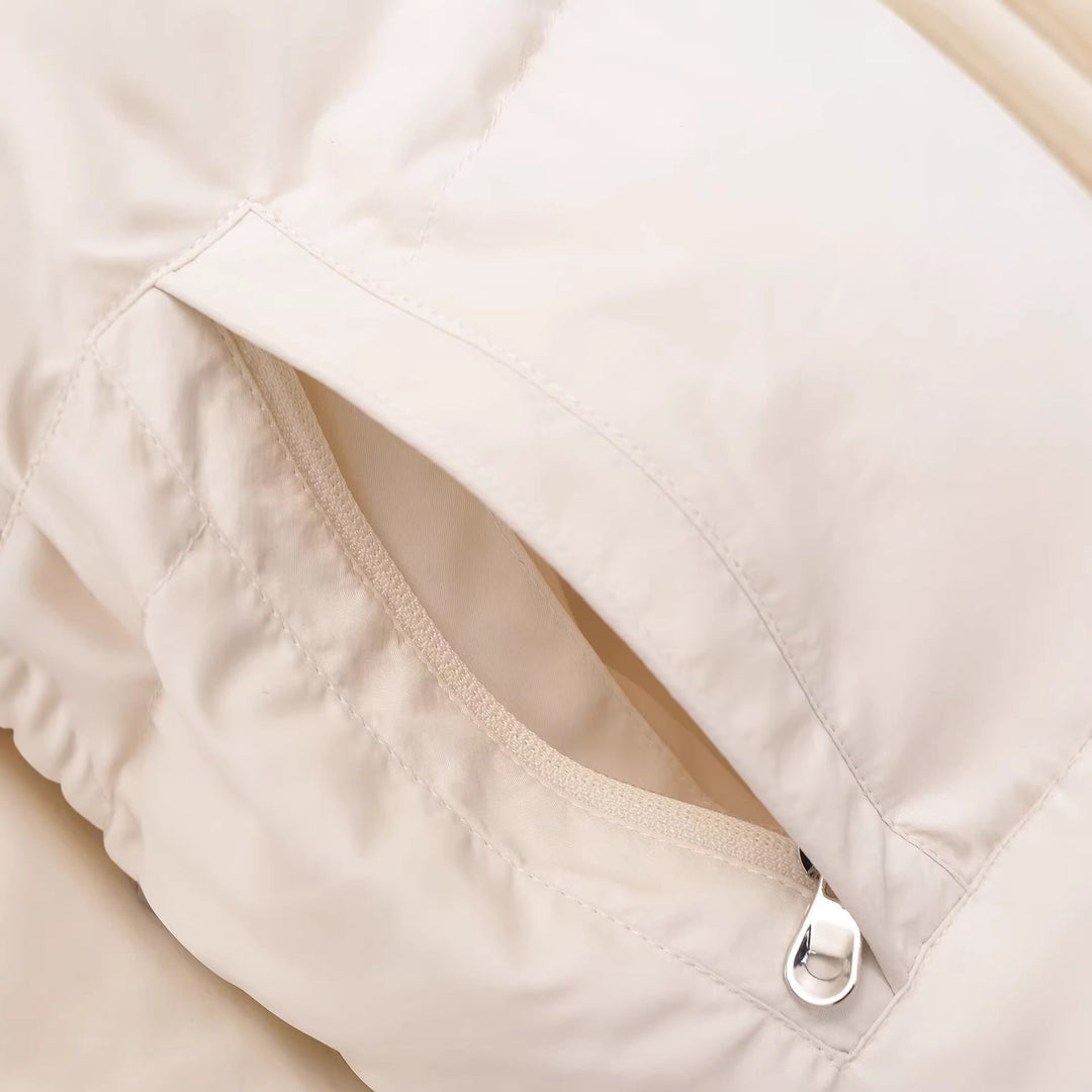 Dam Kort Down-Look Parka med Teddy-Lined Huva och Ribbed Muddar