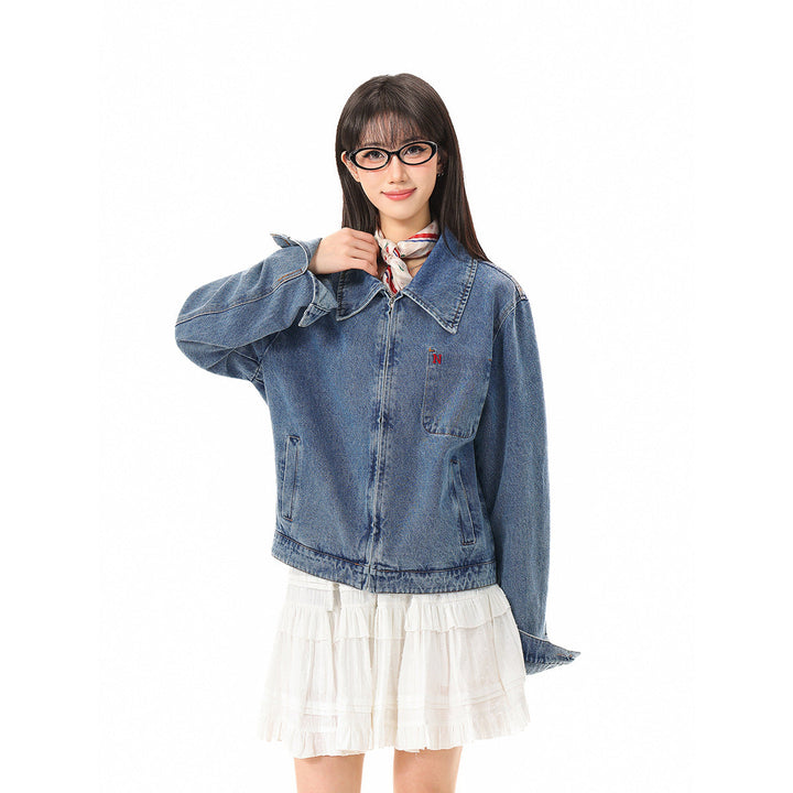 Dam Kort Oversized Denim Jacka med Hel Dragkedja och Bröstficka