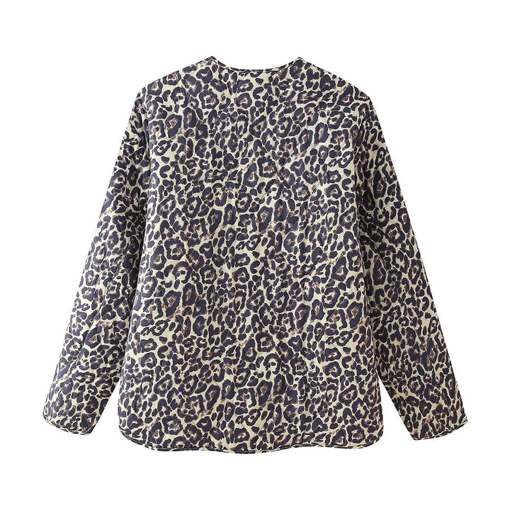 Dam quiltad oversized vadderad jacka med alla-över leopardprint, hel dragkedja och påsydda fickor