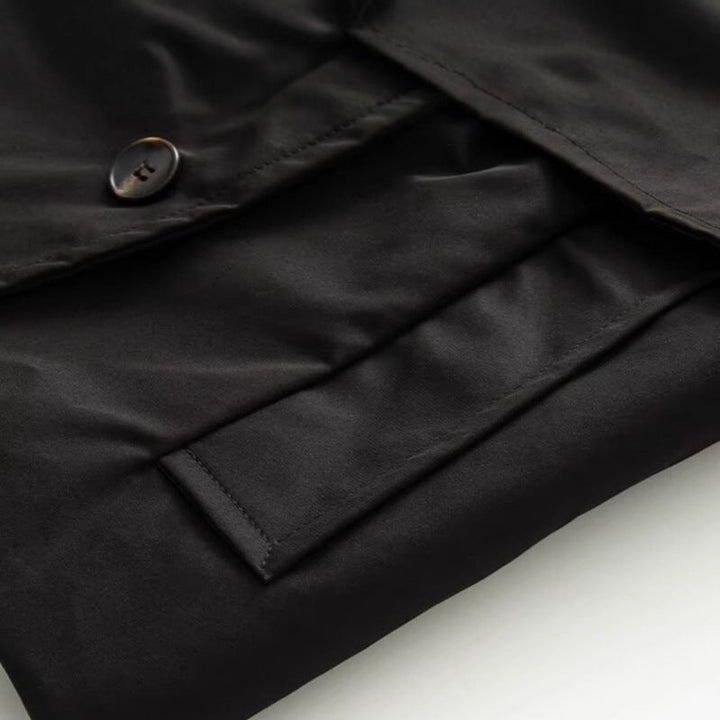 Dam Kort Skärning Kort Trenchcoat med Dubbel-Breasted Knapp Stängning och Epaulets