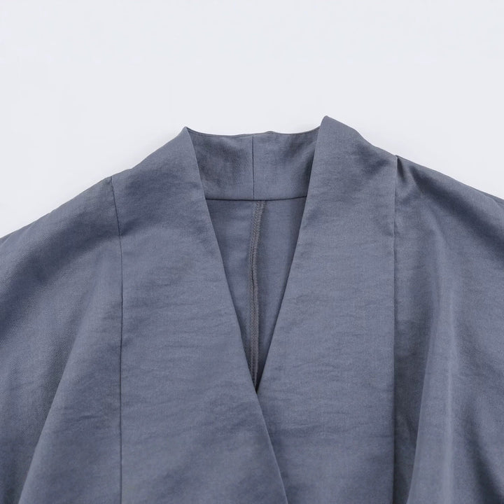 Dam Kimono Wrap Jacka med Waist Belt, Wide Ärmar och Asymmetrisk Patch Fickor