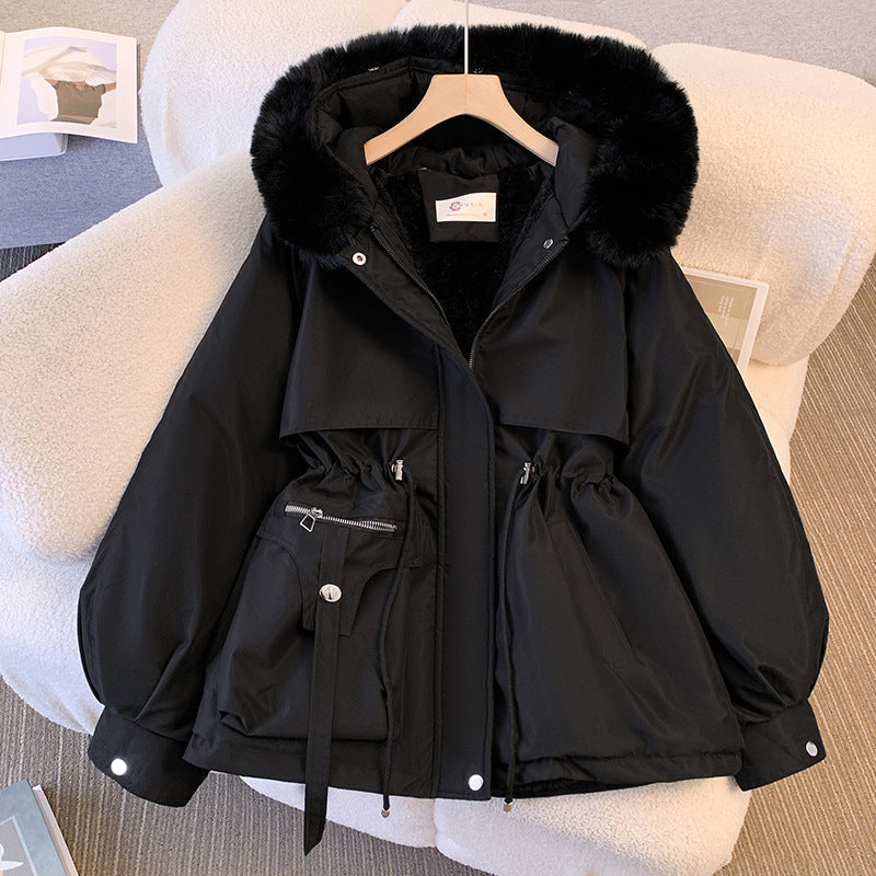 Dam kort utility parka med dragsko midja, detachable faux fur krage, och asymmetrical fickor