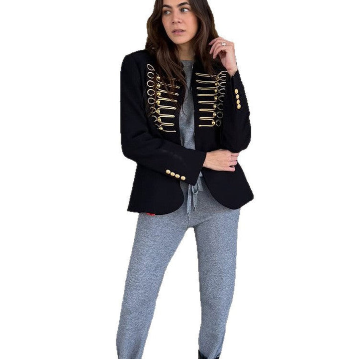 Dam military kort blazer med gold cord trim och dekorativ closures