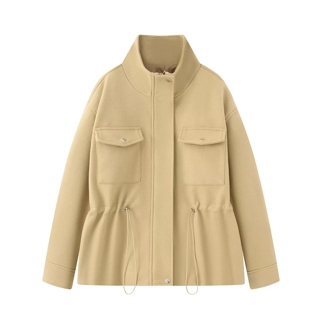 Dam figurnära parka jacka med high ståkrage, drawstring waist och applied flap fickor