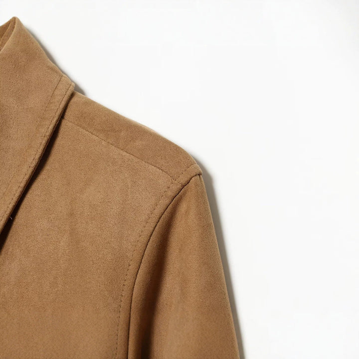 Dam Kort Suede Läder Blouson i Boxig Skärning med Skjort Krage, Lock Fickor och Wide Ribbed Cuff