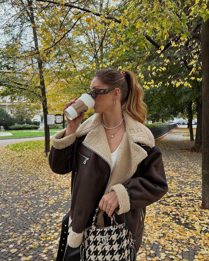 Dam vadderad Aviator jacka in Aviator stil med teddyfoder och dragkedja