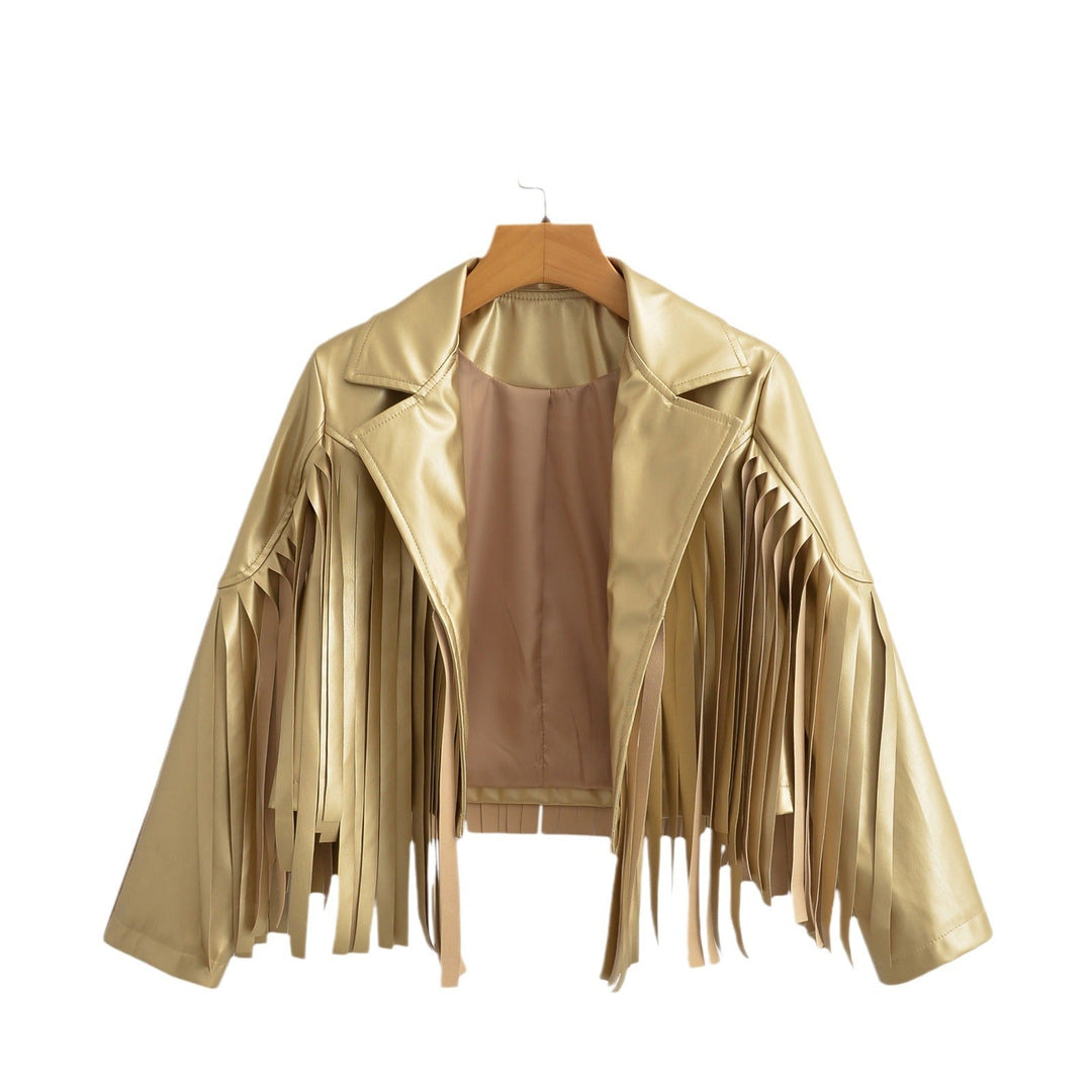Dam kort jacka in biker stil med metallic look och lång läder fringes