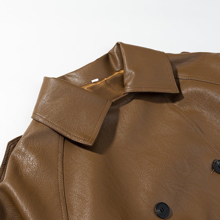 Dam Kort Double-Breasted Faux Läder Trenchcoat med Waist Belt