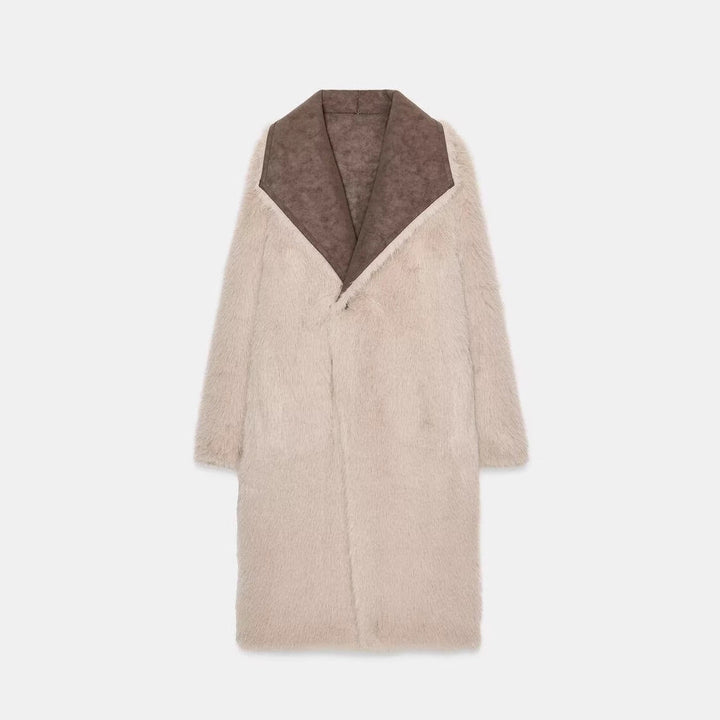 Dam Lång Konstpäls Shearling Kappa med Oversized Sjalrakrage och Utanpåfickor