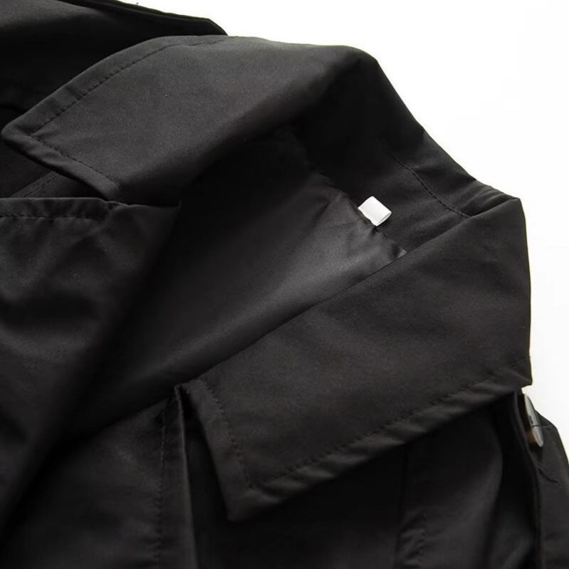 Dam Kort Skärning Kort Trenchcoat med Dubbel-Breasted Knapp Stängning och Epaulets