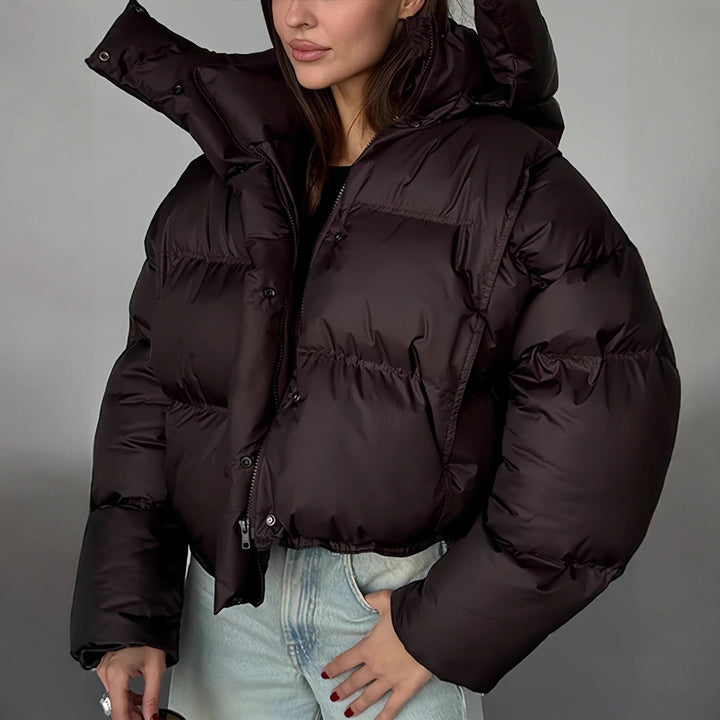 Dam stilren kort jacka med quiltad detaljer