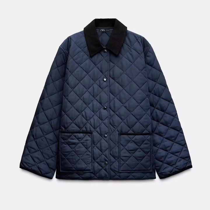 Dam Lätt Quiltad Övergångsjacka i Oversized Cocoon med Cord Krage