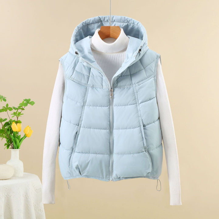 Dam lätt quiltad thermal väst med ergonomic huva kant och adjustable fåll