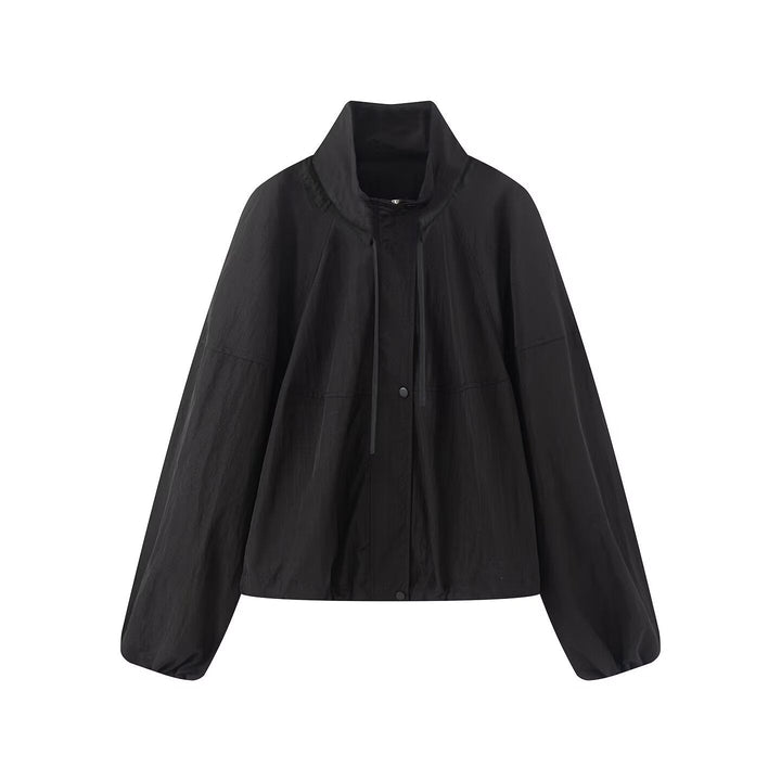 Dam Lätt Oversize Blouson Jacka Tillverkad av Nylon med Stå Krage, Drawstring och Tryckknapp Knapp Stängning