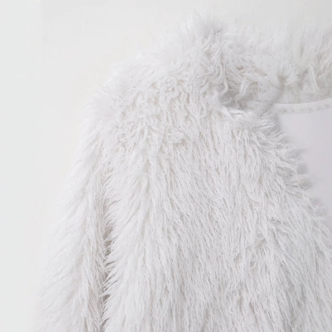 Dam längre Shaggy Faux Fur kappa in lång modell skärning