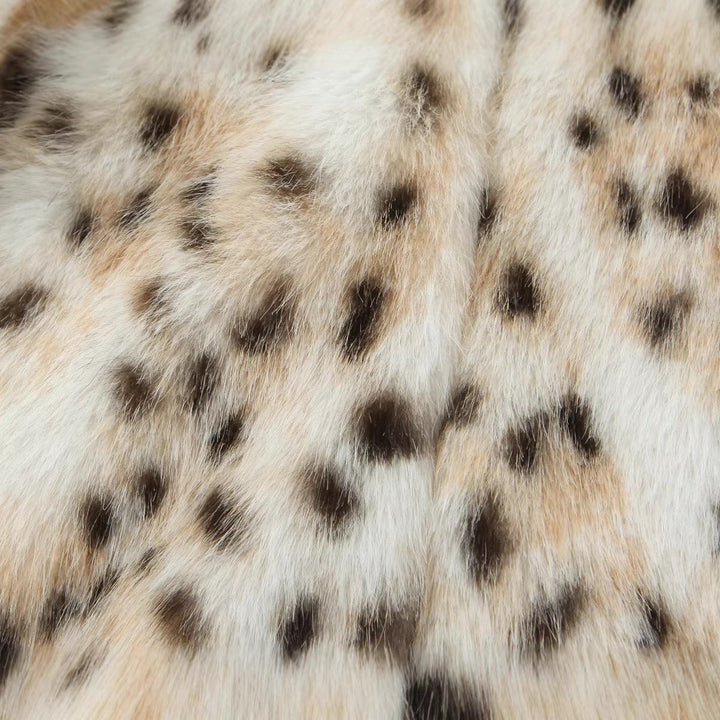 Dam lång faux fur kappa in leopard tryck med oversize skärning