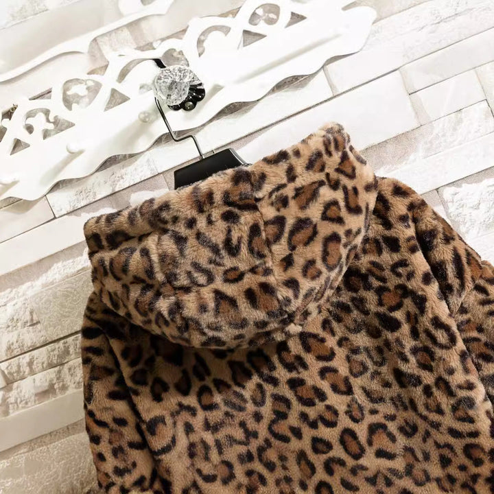 Dam Cuddly Fleece Jacka med Leopard Mönster och Huva