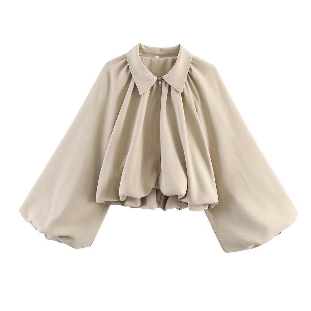 Dam kort cape med voluminous ärmar, dragkedja och gathered fåll