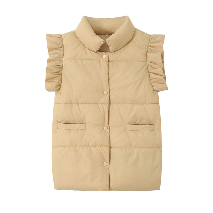 Dam sleeveless quiltad väst med ruffled ärmar, ståkrage, och concealed snap knappar