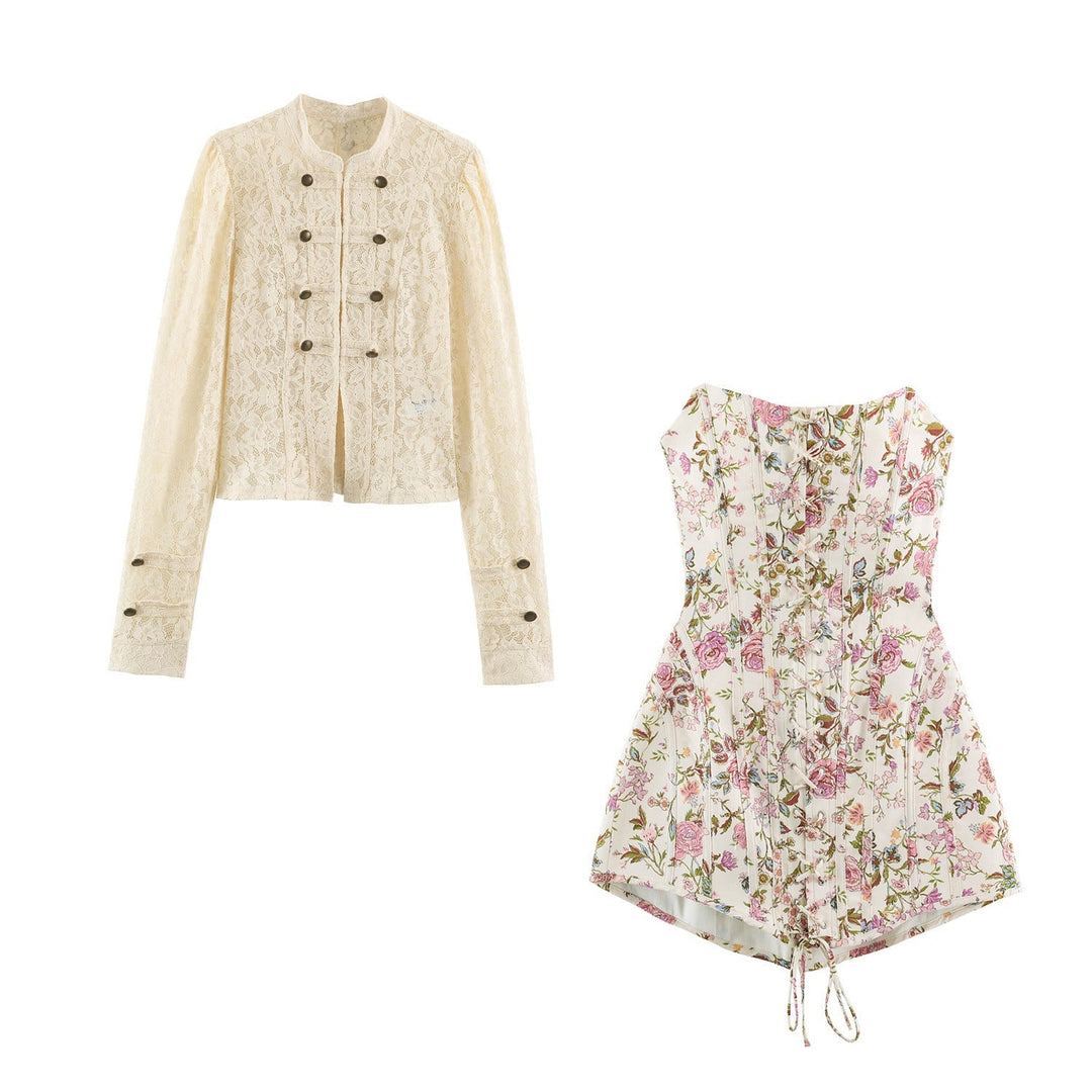Dam Kort Jacka Tillverkad av Blommig Lace med Mandarin Krage och Dekorativ Straps