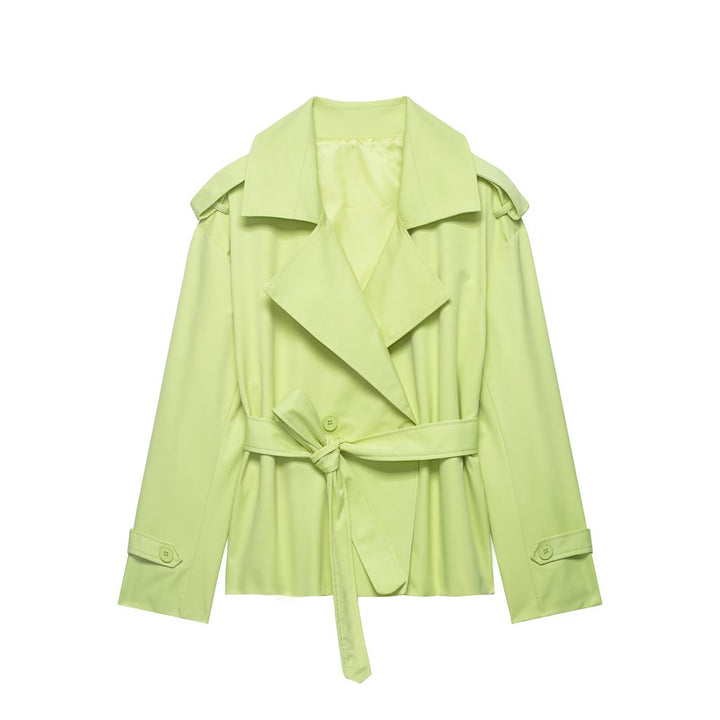 Dam Kort Trenchcoat med Waist Belt, Double-Breasted Front och Shoulder Flaps