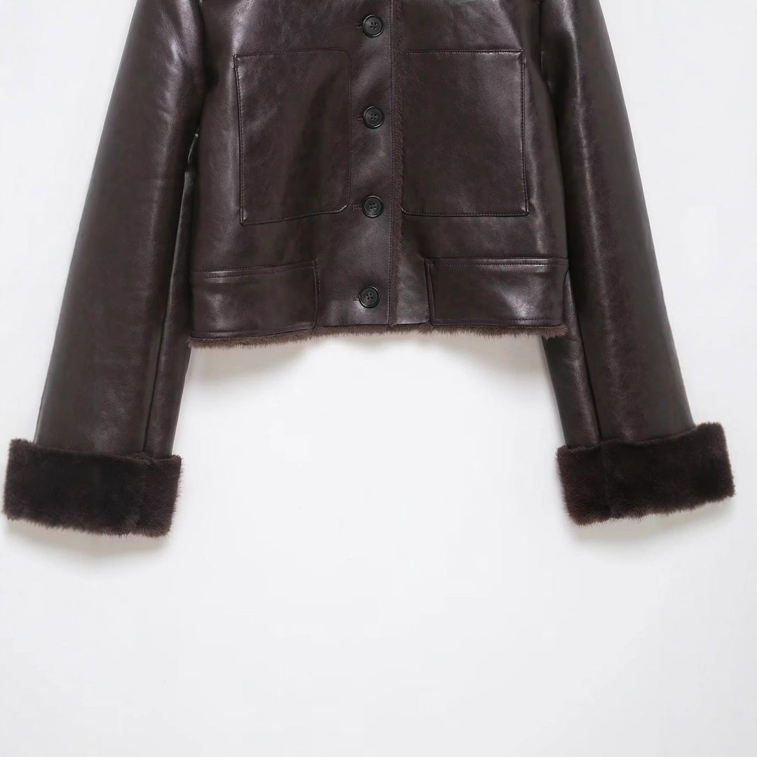 Dam cropped pilot jacka med teddy foder och adjustable neck strap