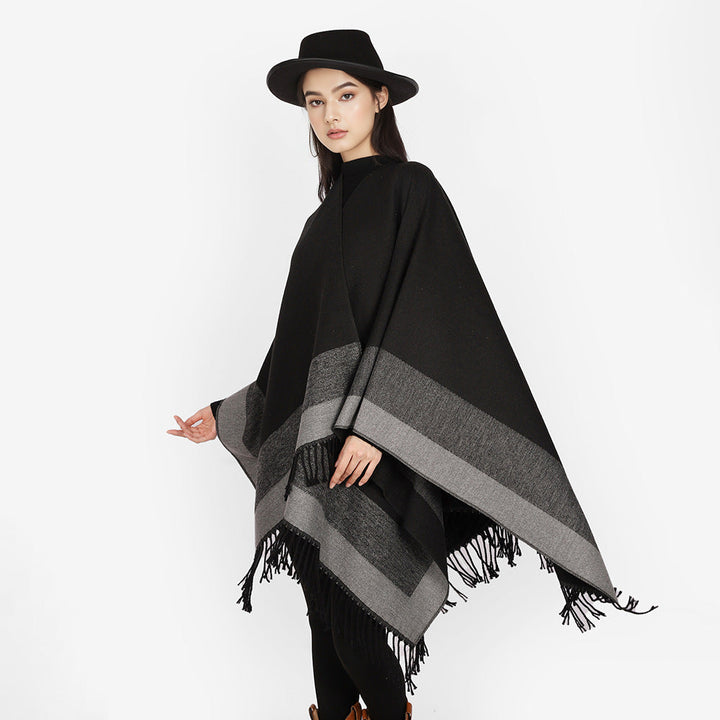 Dam Rectangular ullblandning poncho Wrap med öppen front och Fine fransfåll