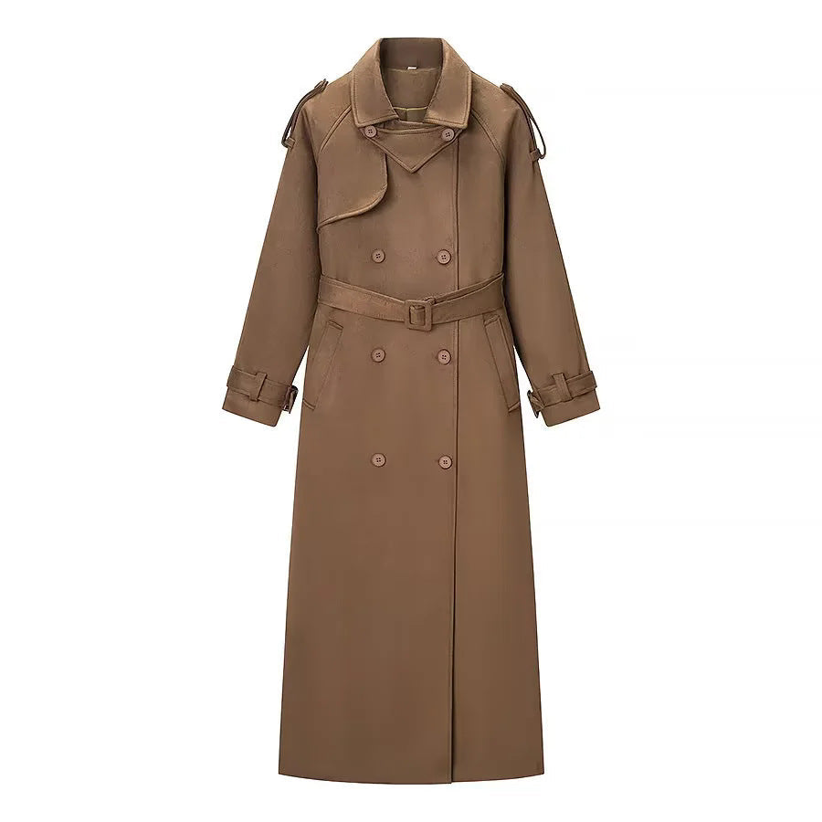 Dam lång trenchcoat med double-breasted front, midjebälte, epaulettes, och cuff detail