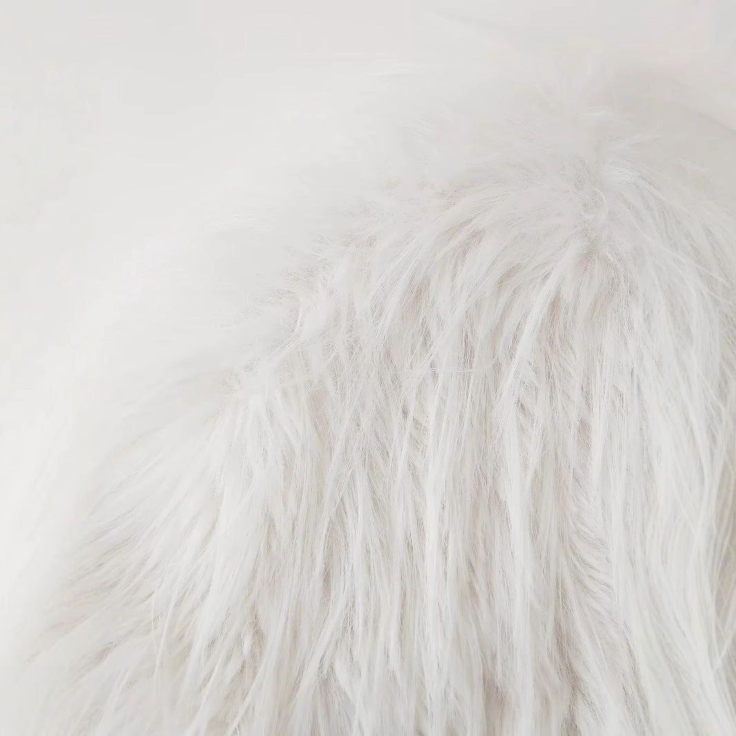 Dam kort eco faux pälsjacka med lång fiber flokati look, round neckline och concealed inside foder