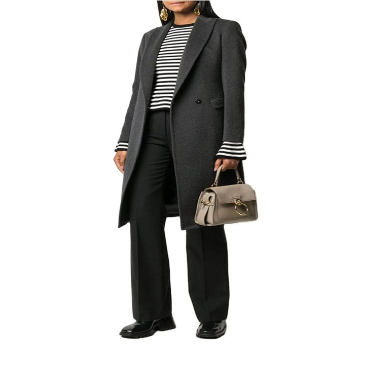 Dam Slim skräddad lång kappa med Shawl krage, figurnära seam guidance och dold knappslå