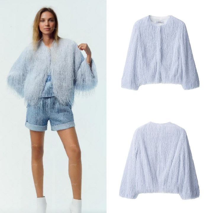 Dam Fluffy Fringe Jacka med Round Neckline och Boxig Skärning