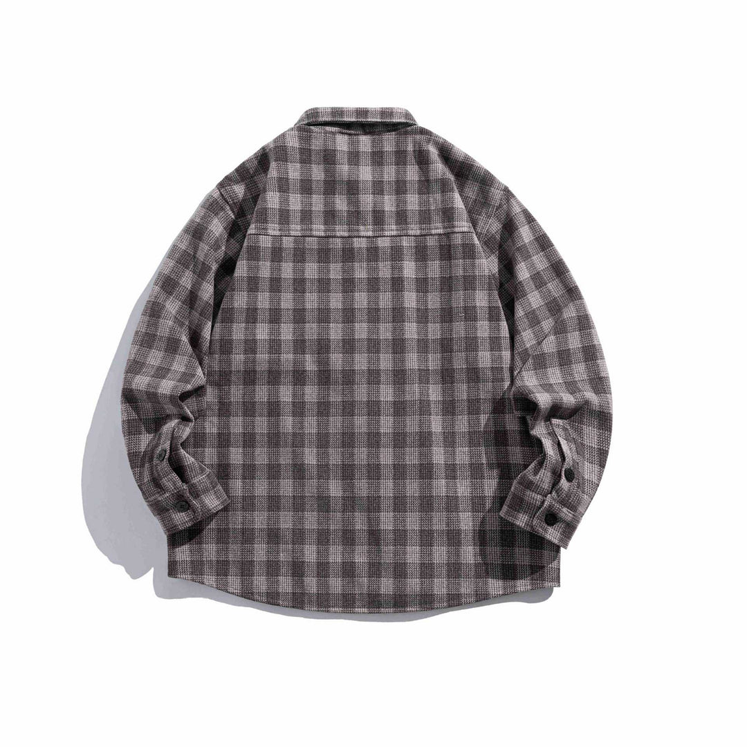 Herr rutig skjortjacka tillverkad av ullblandning med overshirt skärning och patched bröstficka
