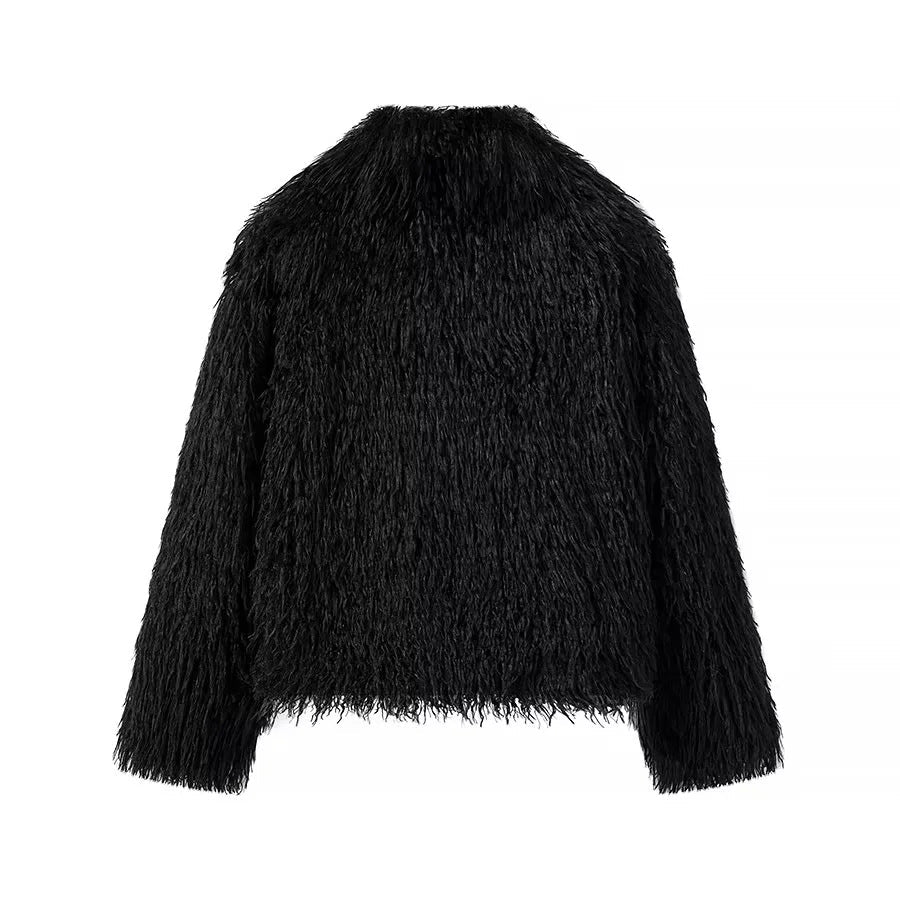 Dam kort faux pälsjacka med open skärning och voluminous lång hair look