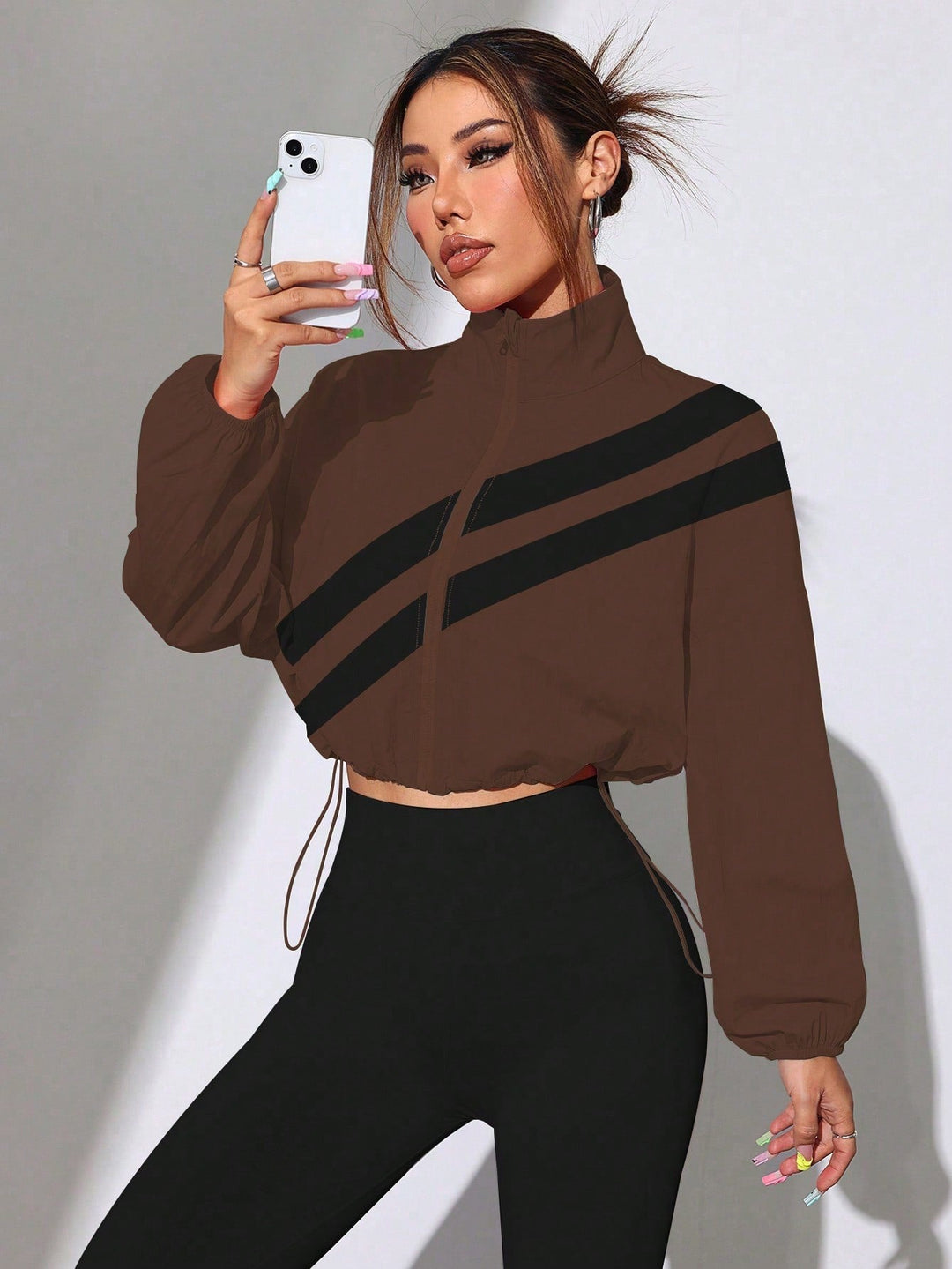 Dam Cropped vindjacka med hög krage och Drawstring