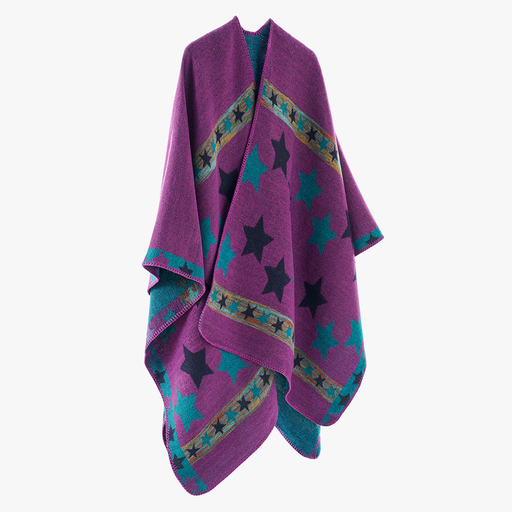 Dam Oversize capeponcho tillverkad av ullblandning med double-lagerplagg star jacquard och decorative overlock seam