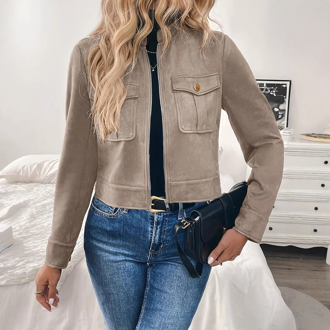 Dam Fashion kort jacka tillverkad av mocka