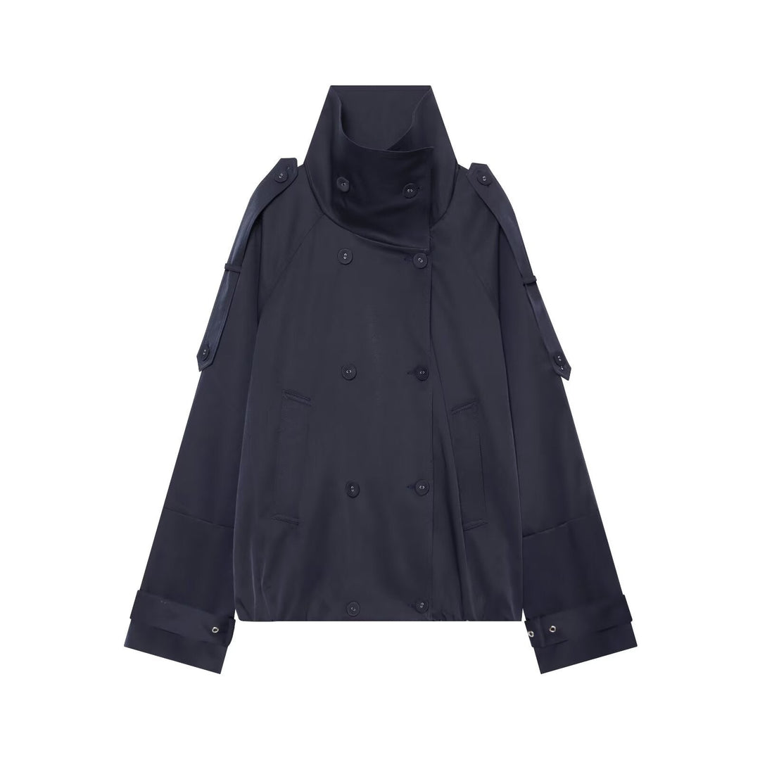 Dam Kort Skärning Double Breasted Trenchcoat med Hög Stå Krage och Cape Ärmar
