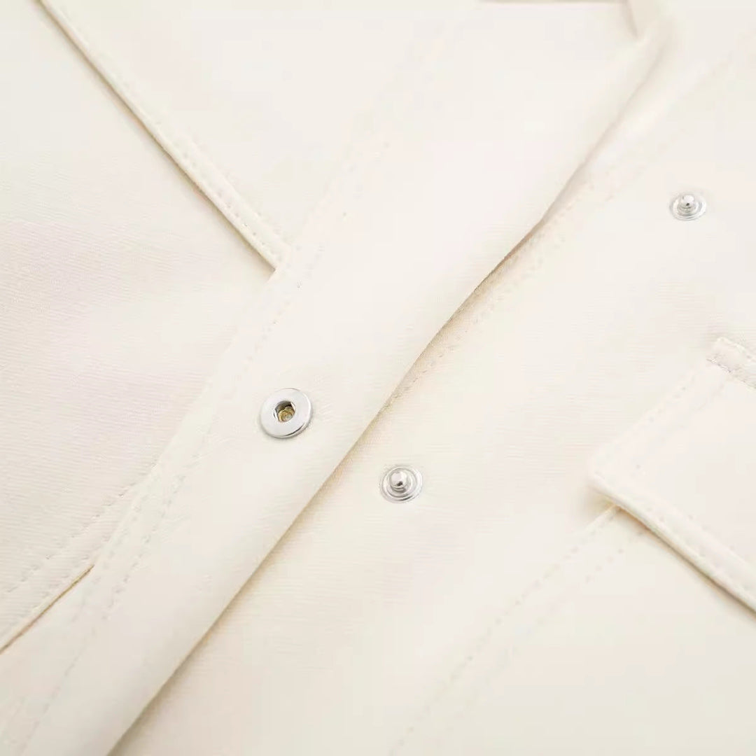 Dam Kort Boxig Blouson Jacka med Dold Tryckknapp Knappar, Lock Fickor och Ribbed Nederkant