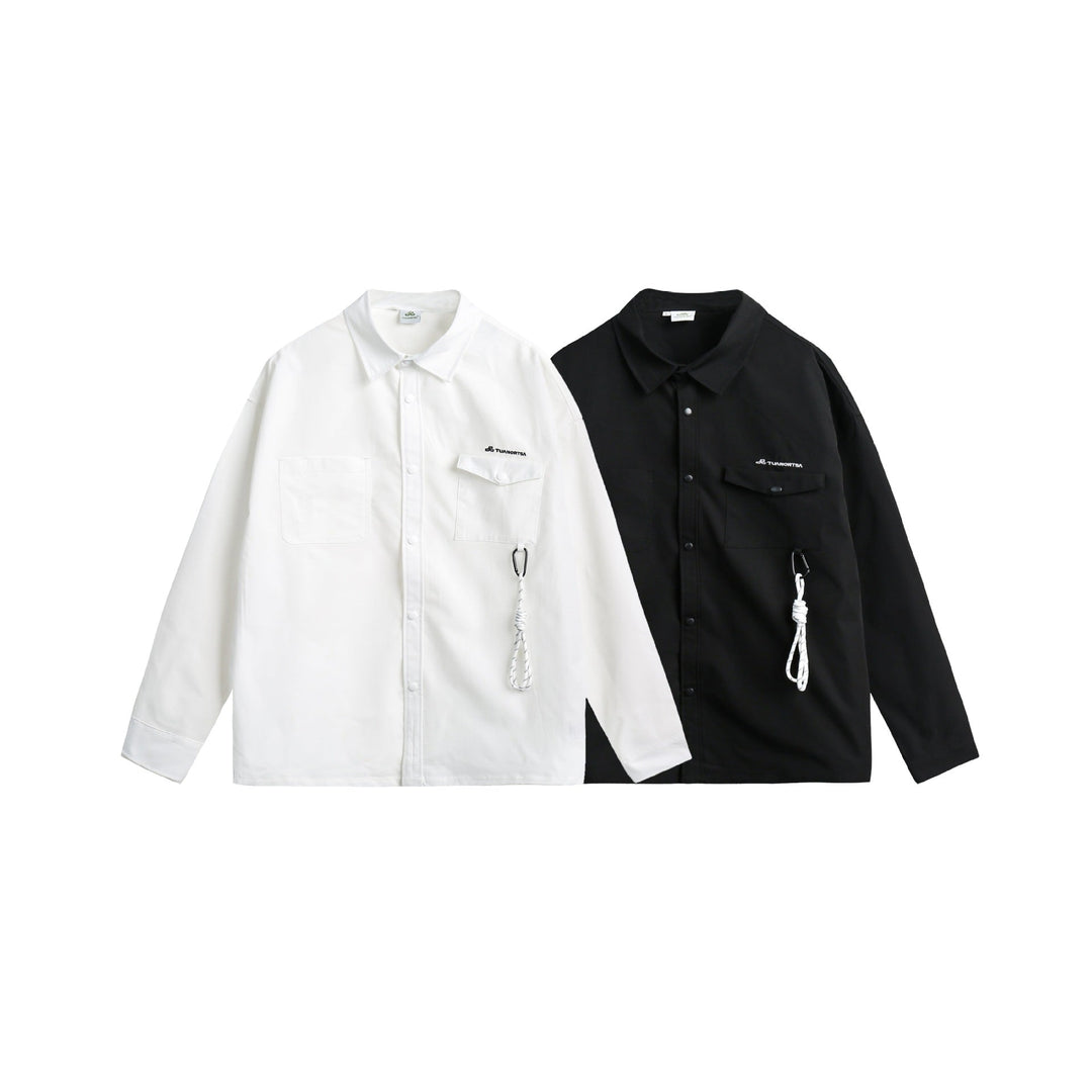 Unisex Overshirt Jacka i Utility Stil med Tryckknappsslå och Carabiner Detail